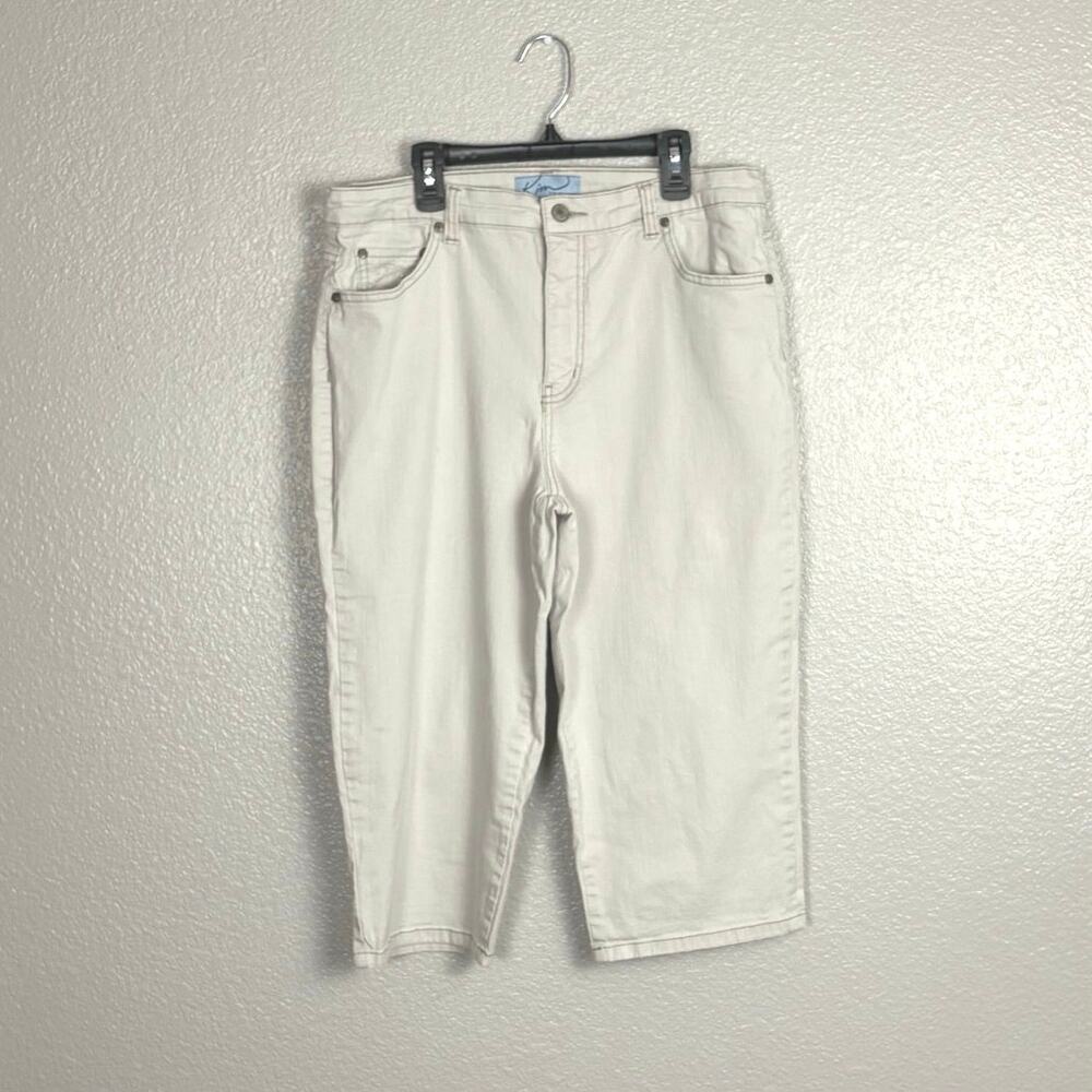 Kim Rodgers Women's Size 12 White Cotton Blend Capri Pants Embellished Pockets